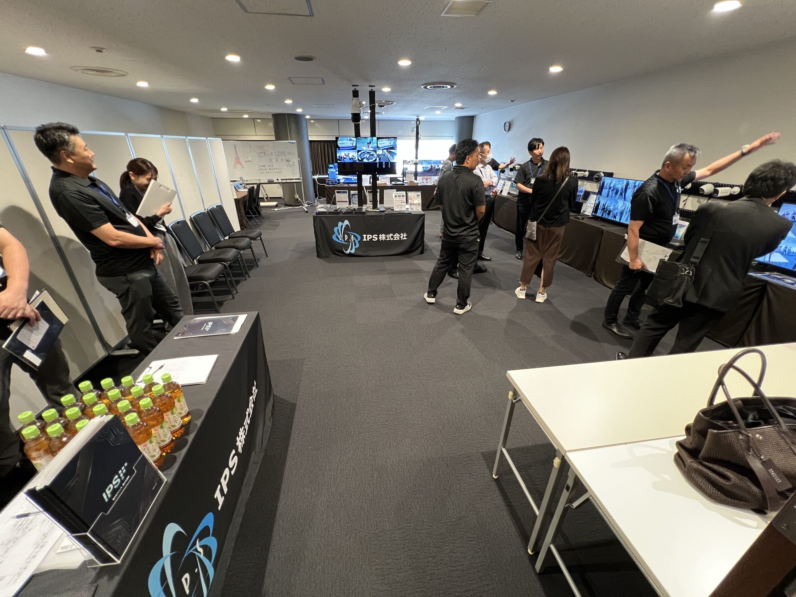 広島展示会の会場風景